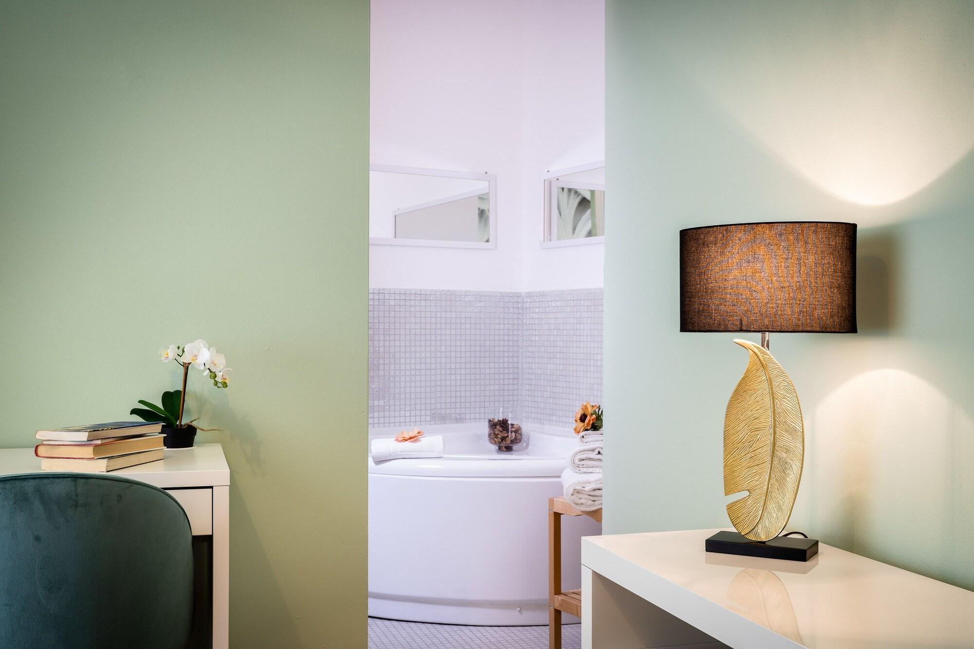 ฟิออร์ ดี โลโต รูมส์ Bed & Breakfast กาญารี ภายนอก รูปภาพ